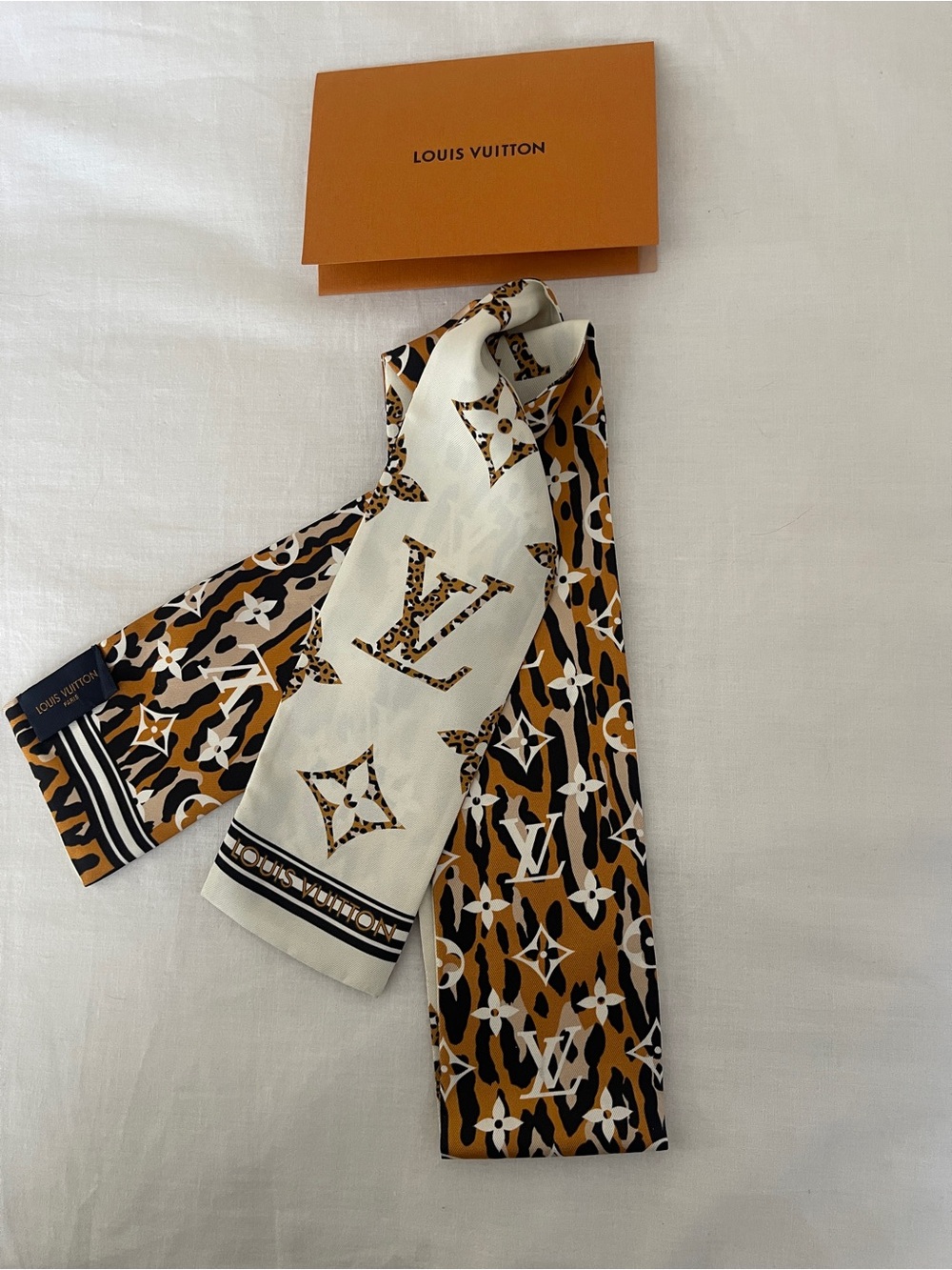 Authentic Louis Vuitton Giant Jungle monogram bandeau in beige